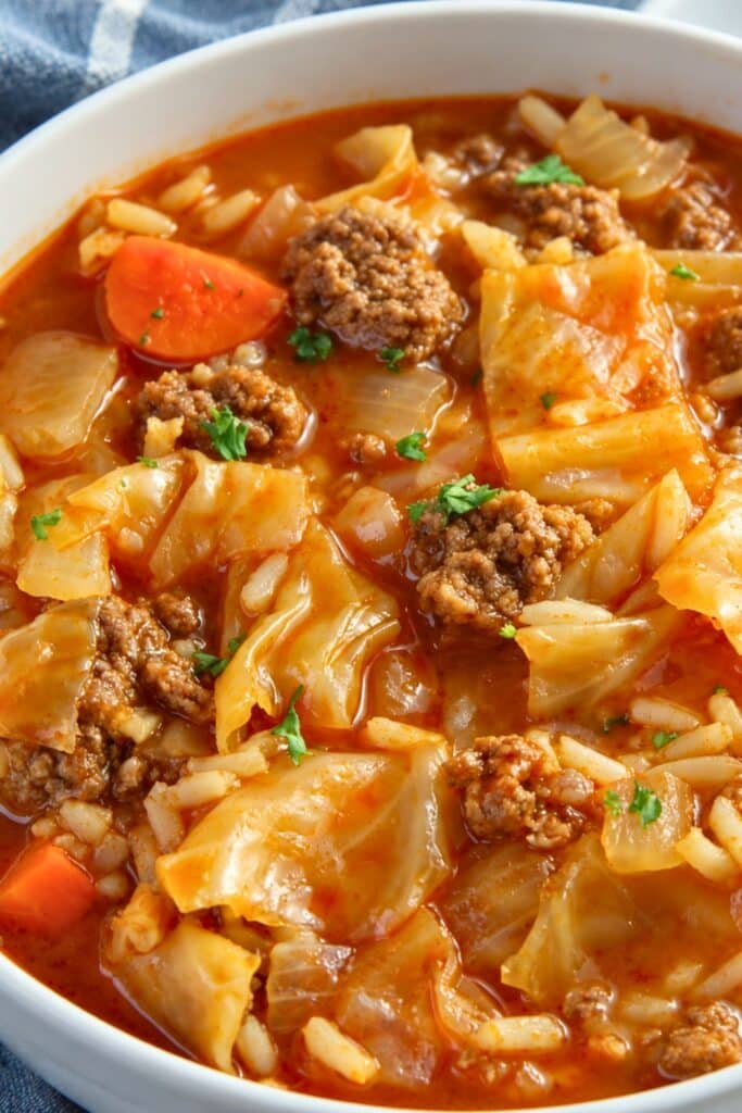 Healthy Cabbage Roll Soup