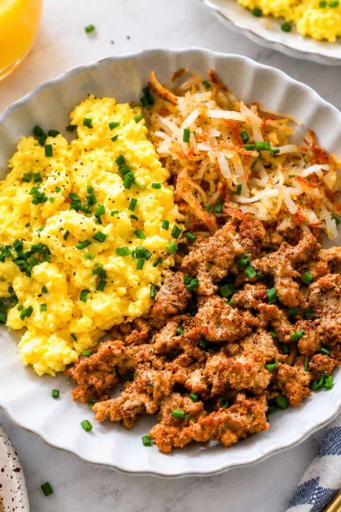 Easy High Protein Breakfast Bowl