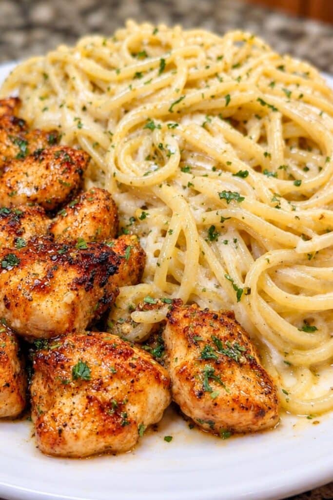 Healthy Garlic Chicken Spaghetti with Light Creamy Alfredo Sauce