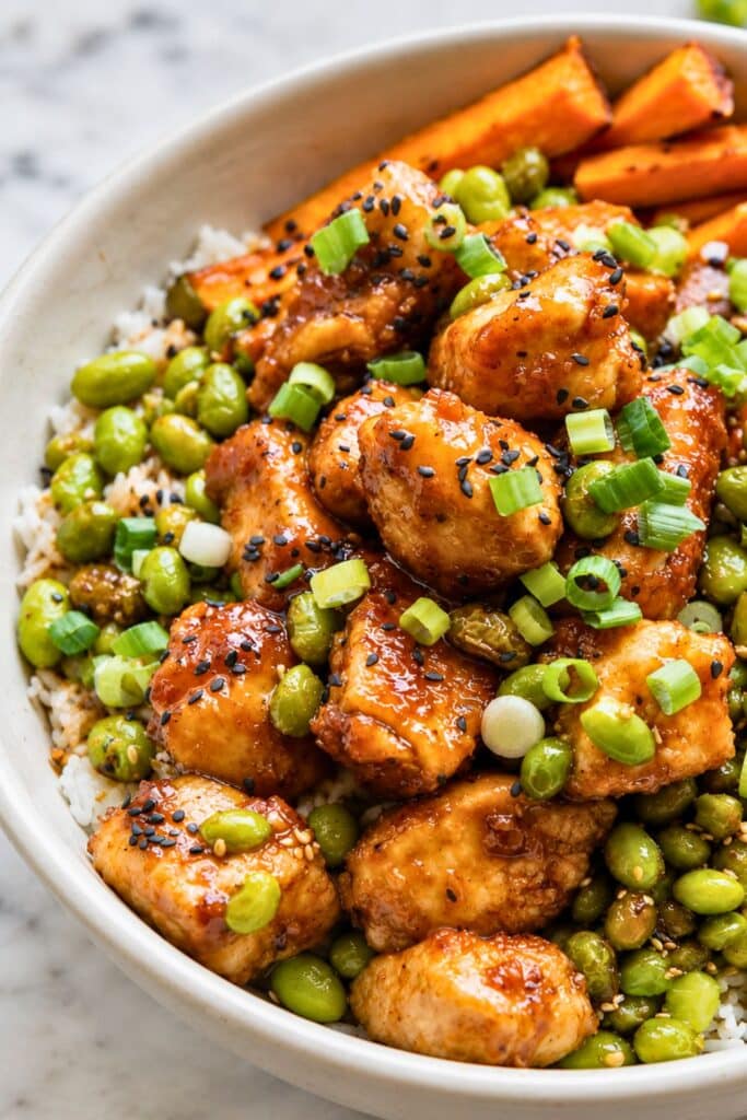 Honey Sriracha Chicken Bowls