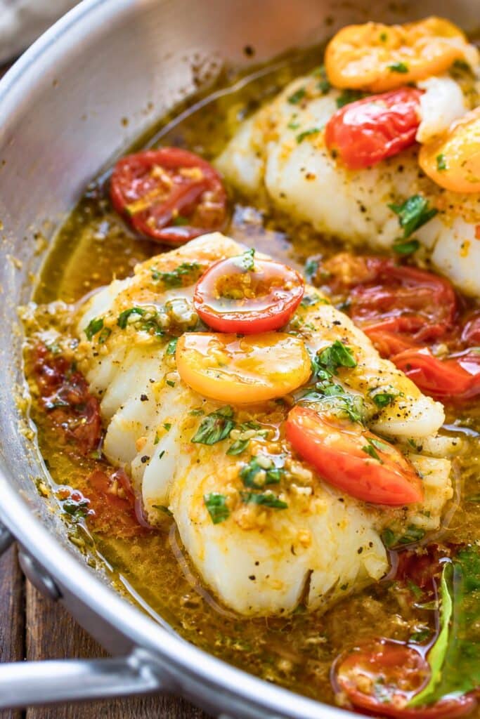 Pan-Seared Cod Recipe with Tomato Basil Sauce
