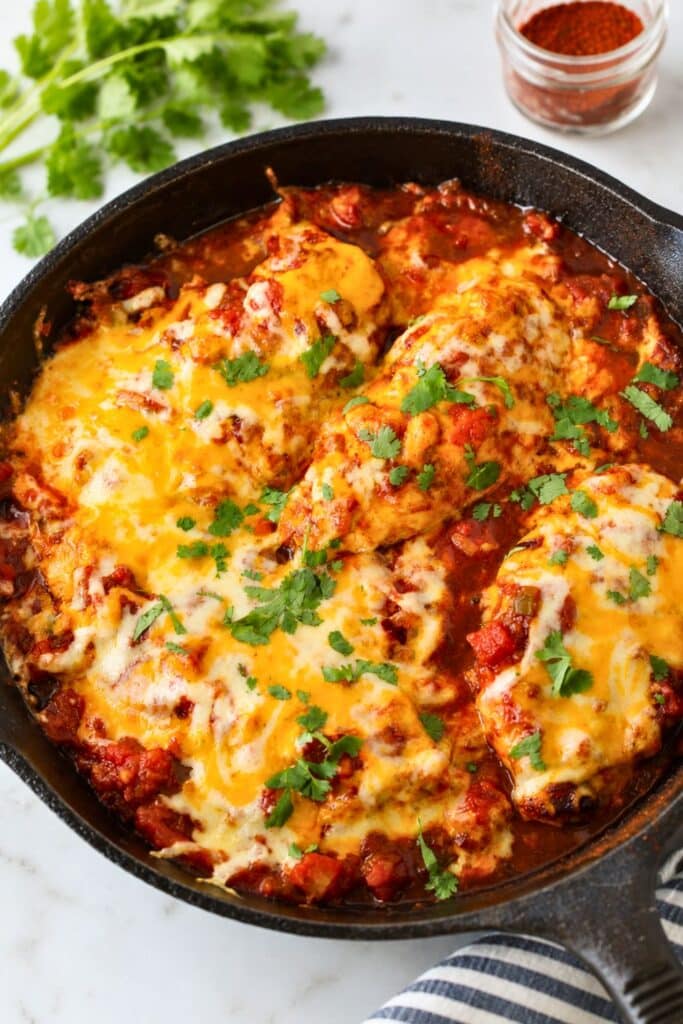 Cheesy Baked Salsa Chicken