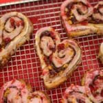 Heart-shaped cinnamon rolls