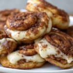 Cinnamon Roll Cheesecake Cookies