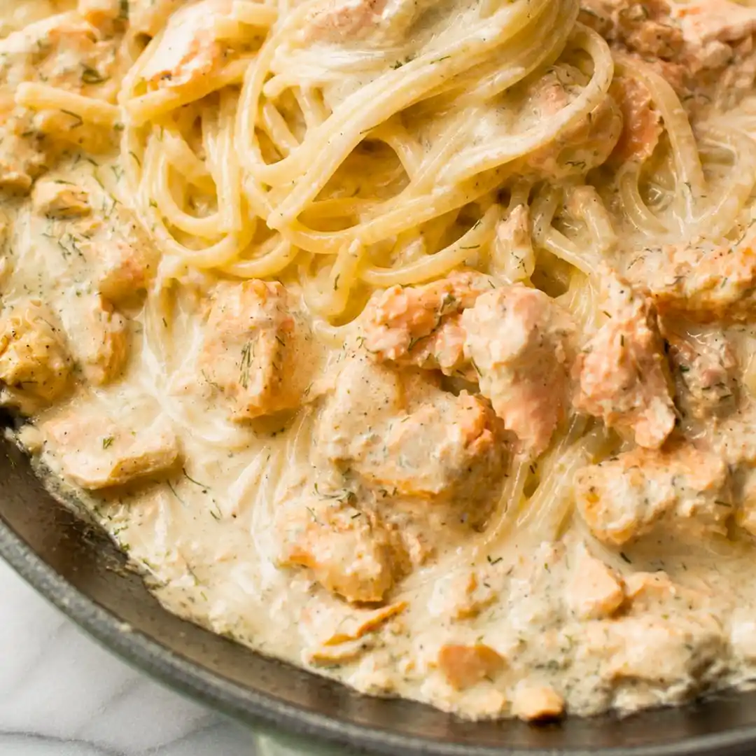 Lemon Dill Salmon Pasta: A Quick and Flavorful Weeknight Dinner