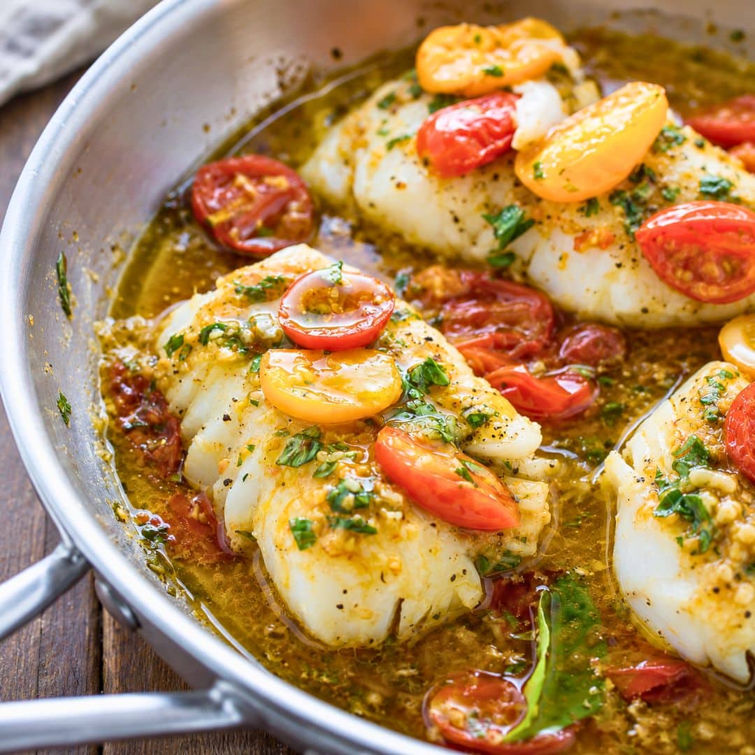 Pan-Seared Cod Recipe with Tomato Basil Sauce