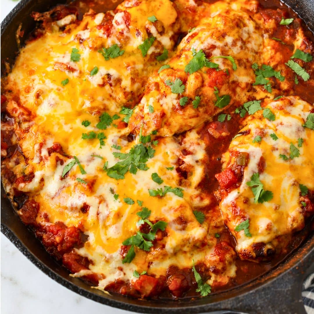 Cheesy Baked Salsa Chicken